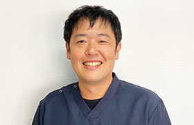 石田優 歯科医師